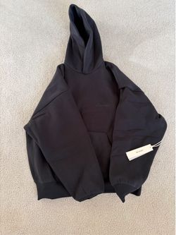 Fear of god hoodie. Signature SS26 Classic Hoodie