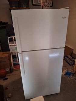 Like New Whirlpool Fridge