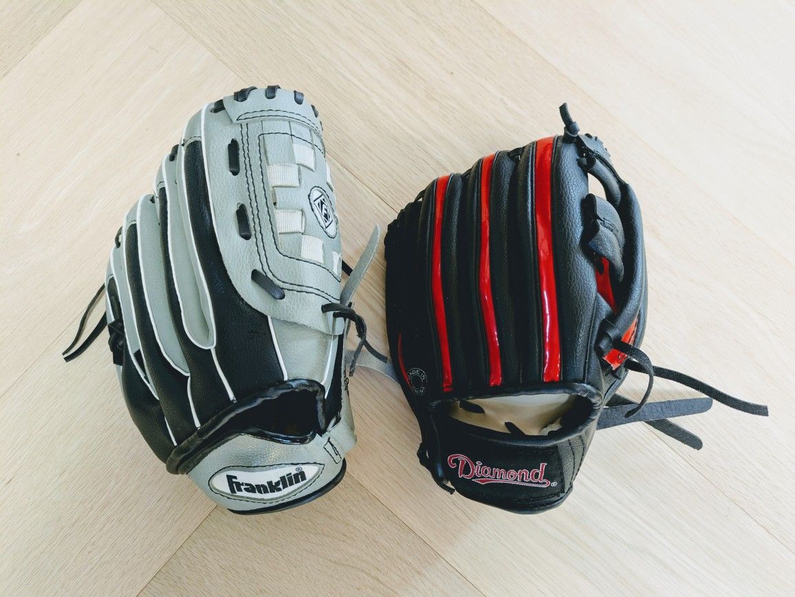 $10 - For 2 Kid's sport baseball gloves