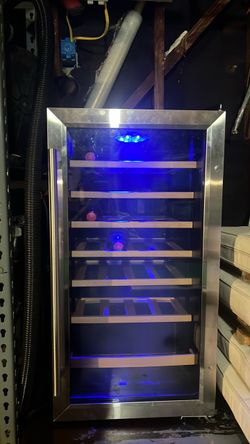 Wine fridge cooler