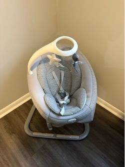 Baby swing