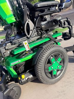 The Quantum Edge 3 ILevel Power Wheelchair. Fully functional