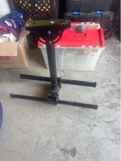 Dual sided ceiling tv mount