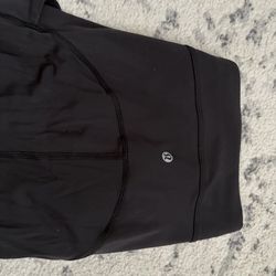 Black Lululemon leggings Size 6