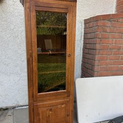 Ethan Allen media cabinet $100