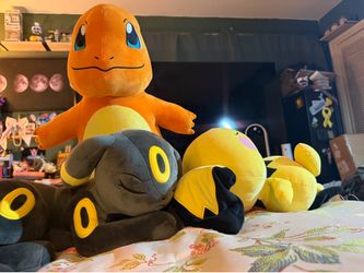 Pokemon Plush bundle