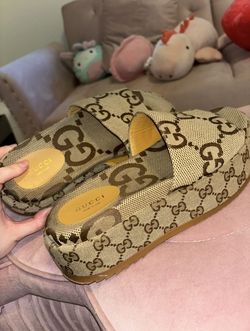 gucci platform slides size 9