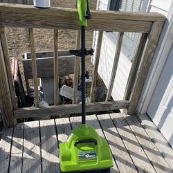 12 Inch Green Works Electric Snow Shovel