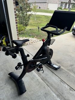 Peloton Bike +