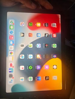 300-obo-Ipad air 5th generation m1 wifi + 5g + case
