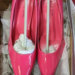 Wild Diva Pointy Toe High Heels 8.5 Size