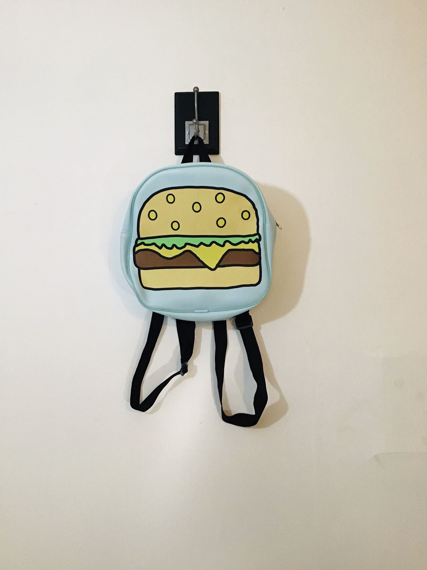 Small Burger Bag with adjustable straps