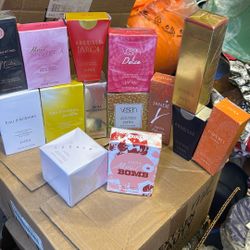 Perfumes De Mujer De Jafra A 15 Cada Uno