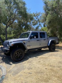 Jeep Rubicon Gladiator Rock Sliders 