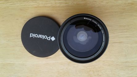 Polaroid Fish eye lens/ condition is unknown/ everything appears to be great