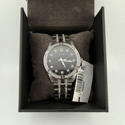 Bulova Box Set Bul Crystal Mens Stainless Steel W/ Tag