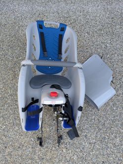 Schwinn Bicycle mounted child carrier