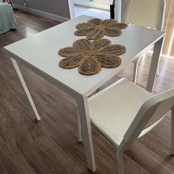 Kitchen Table And Chairs
