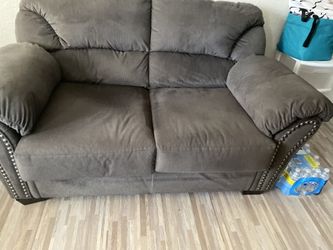 Couch& & Love Seat & Recliner  Color gray 