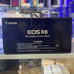 Canon R8 Kit w/ 24-50mm