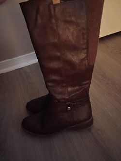 Brown Leather Knee-High Riding Boots