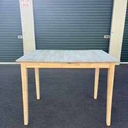 Solid wood dining table w butterfly expandable leaf