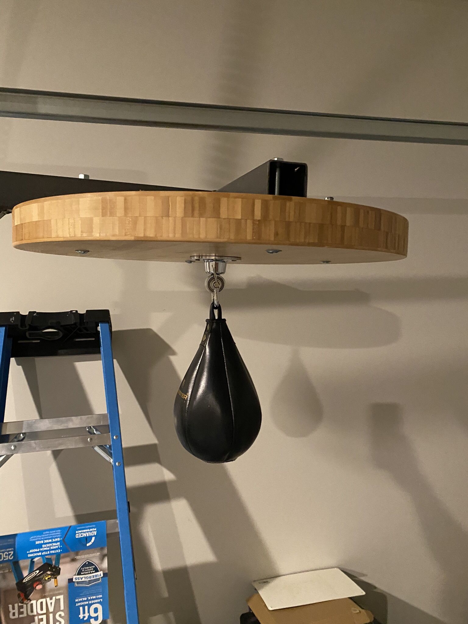 Heavy bag stand with speed bag Platform 