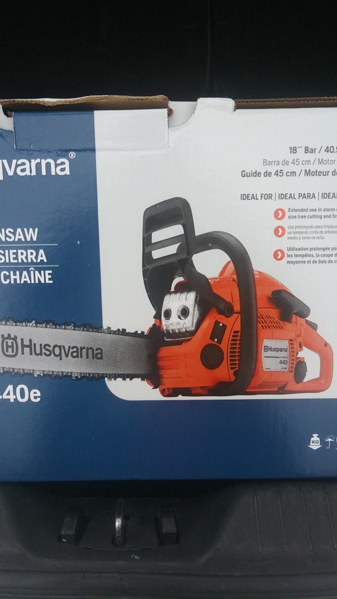 Husquvana 440E chainsaw