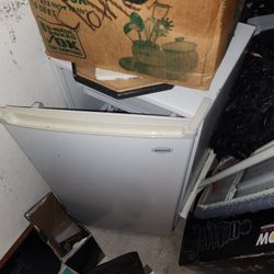 Mini Fridge