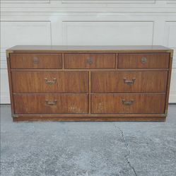 Dresser Thomasville Bureau Vintage Chest of 7 Drawers