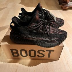 Adidas Yeezy Boost 350 V2 Size US 8.5