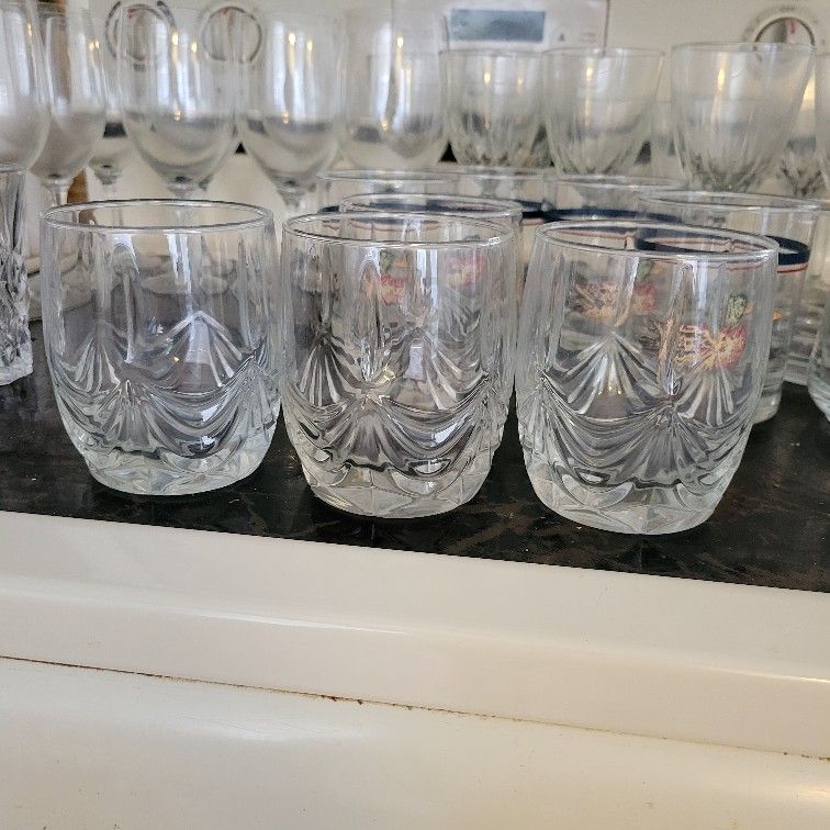 Set Of 4 Chrystal Whiskey Glasses