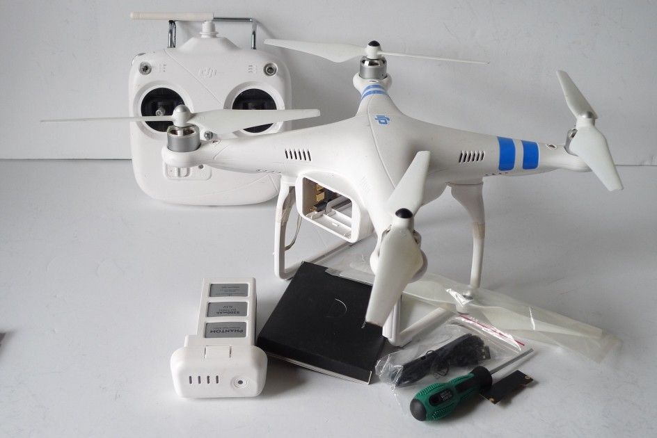 DJI Phantom Vision 2 Drone