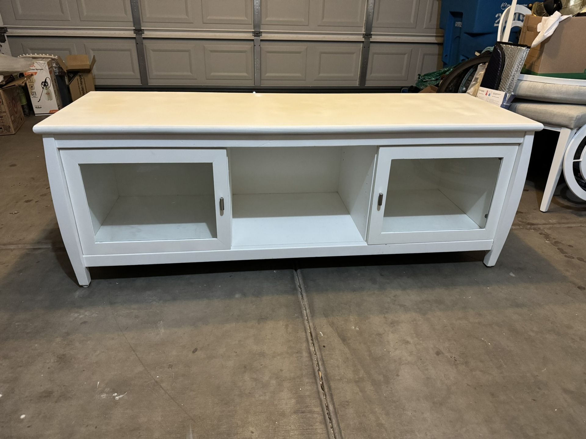 TV / Media Center / Bench / Cabinet