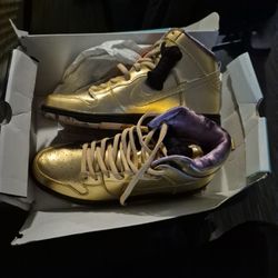 New Humidity x Nike SB Dunk High 'Trumpet'