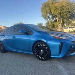 2022 Toyota Prius 
