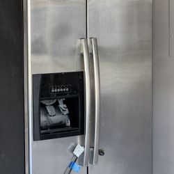 Whirlpool Refrigerator 