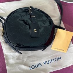 LV Boite Chapeau Circle Bag 