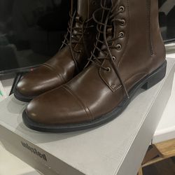 Men’s dress boots/shoes 