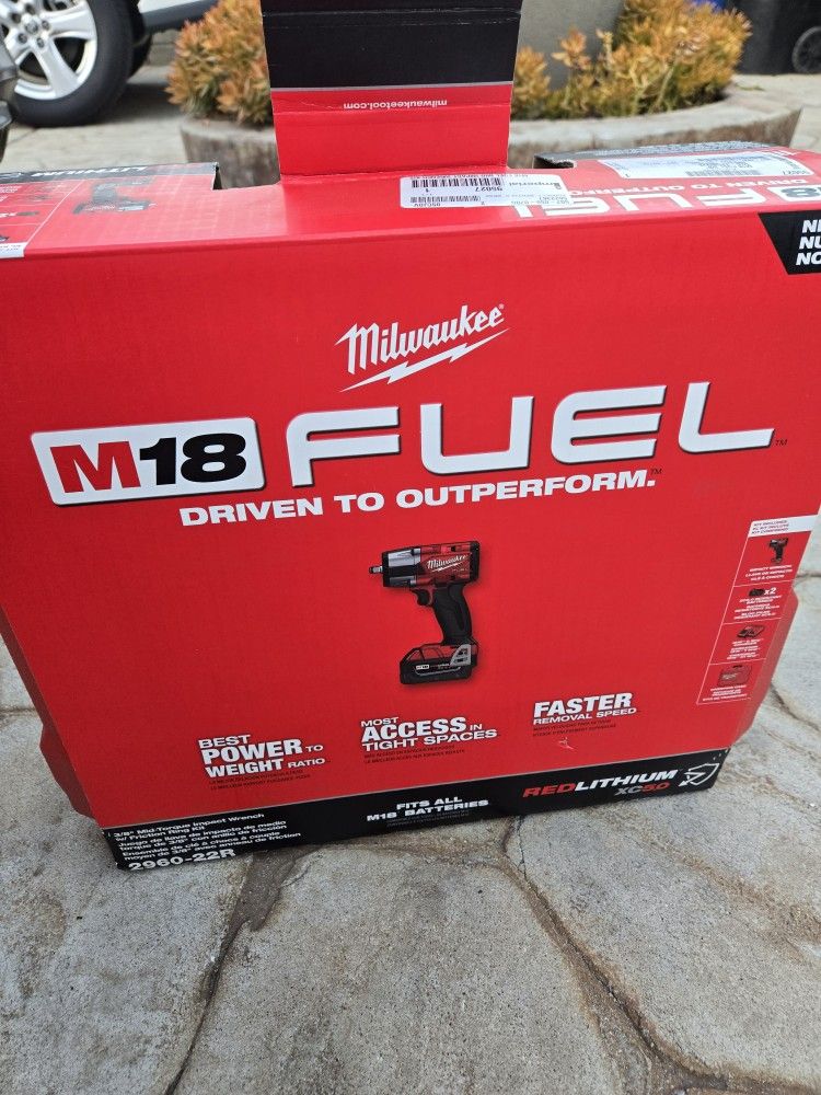 Milwaukee M18