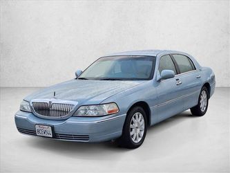 2011 Lincoln Town Car
