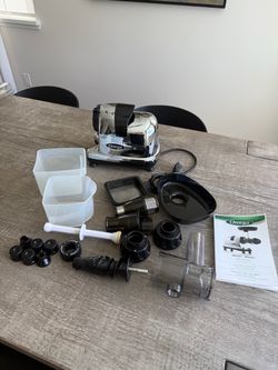 Omega Cold Press Juicer Machine