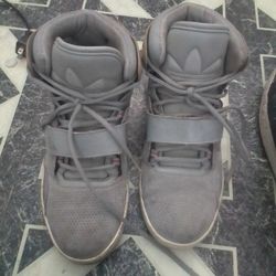 Adidas Hightops 