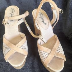 Free People Wedges Size 8