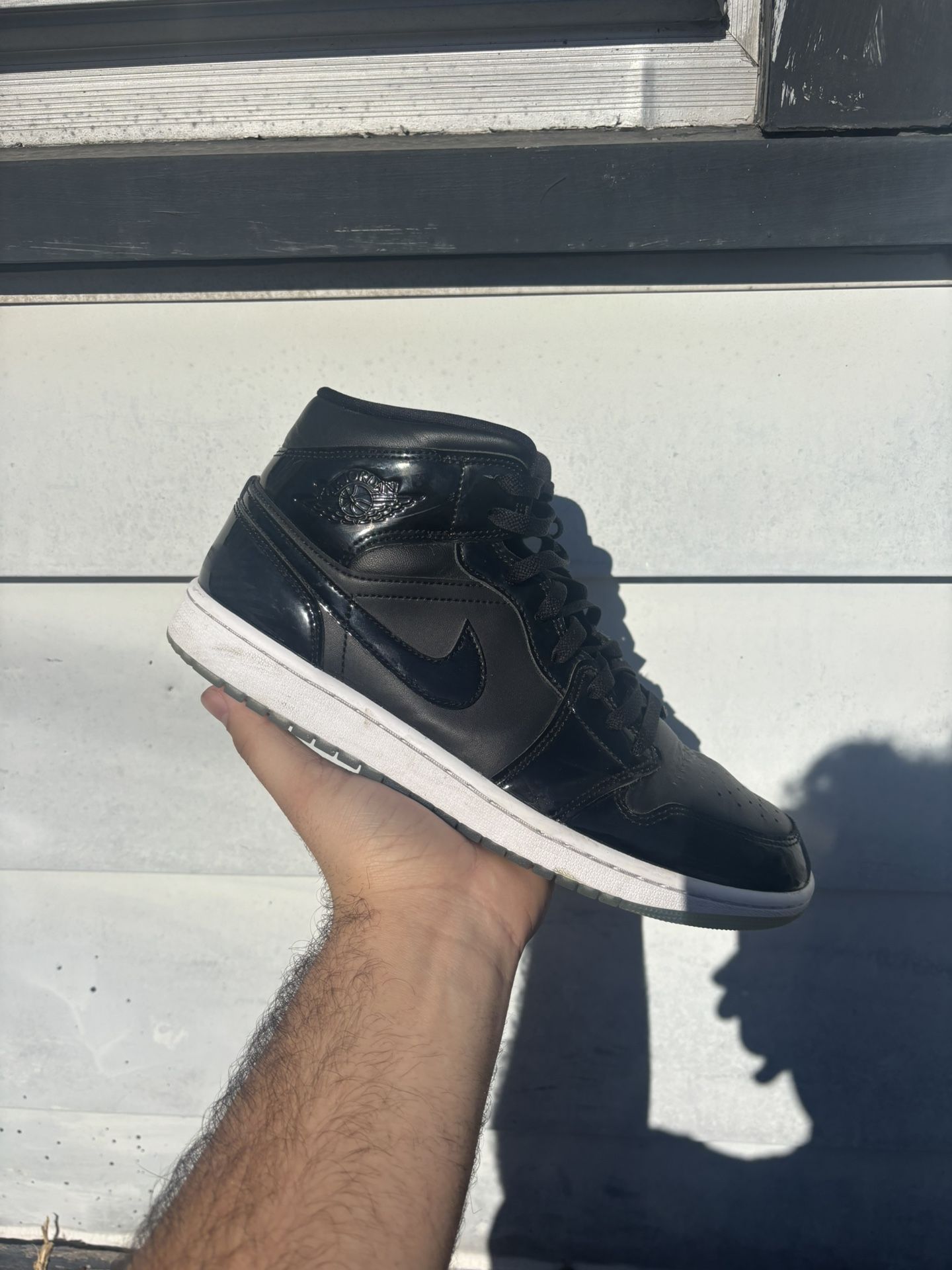 Air Jordan 1 Mid “Space Jams” Size 11