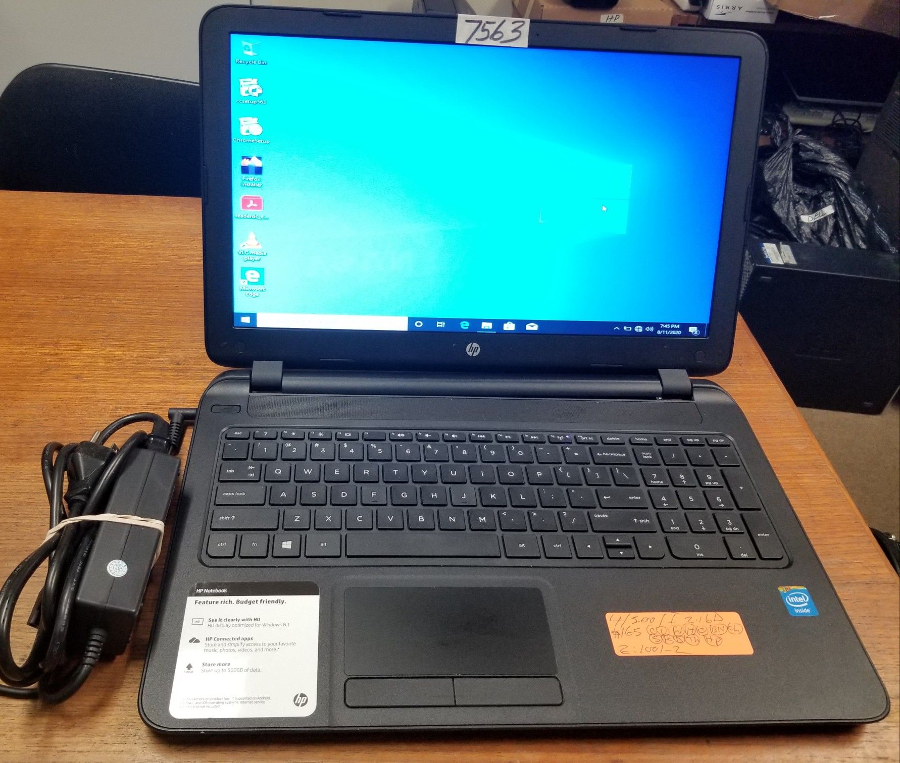 HP 15-f004wm 15.6" Laptop Intel Dual Core 4gb 500gb Windows 10