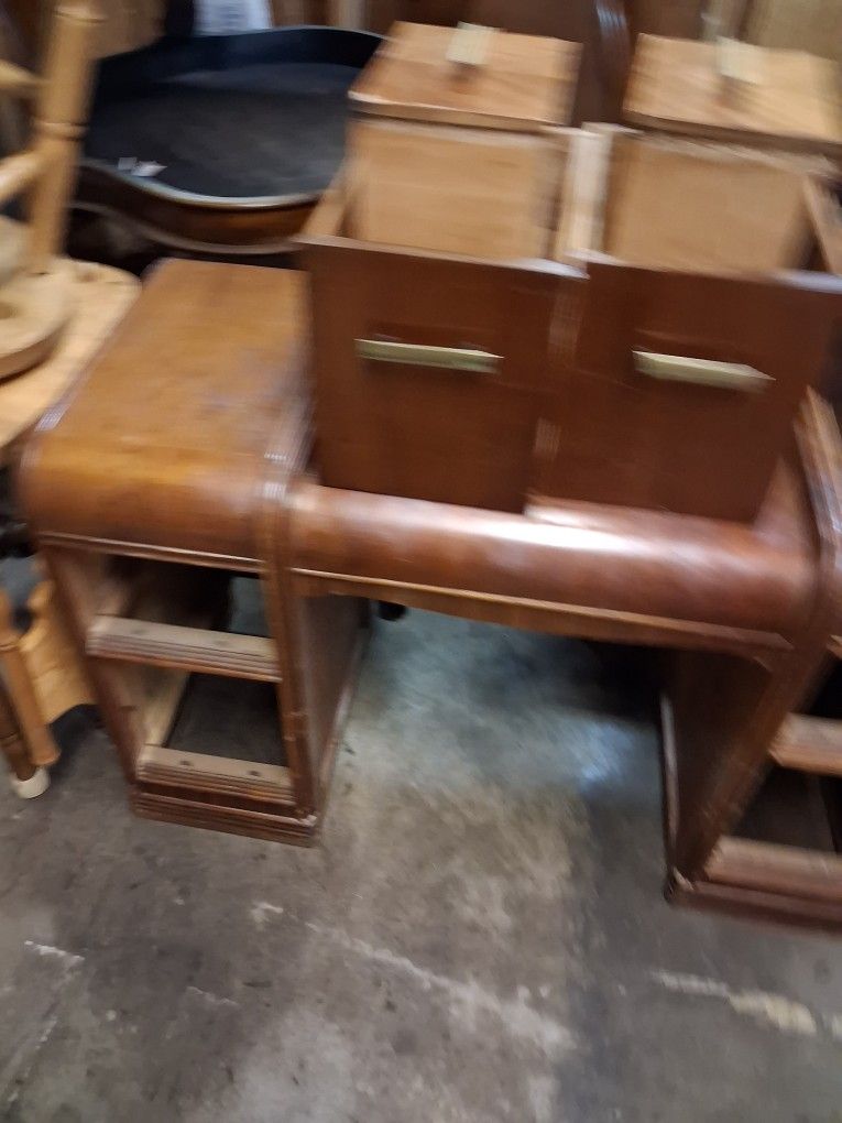 Move Out Furniture Available