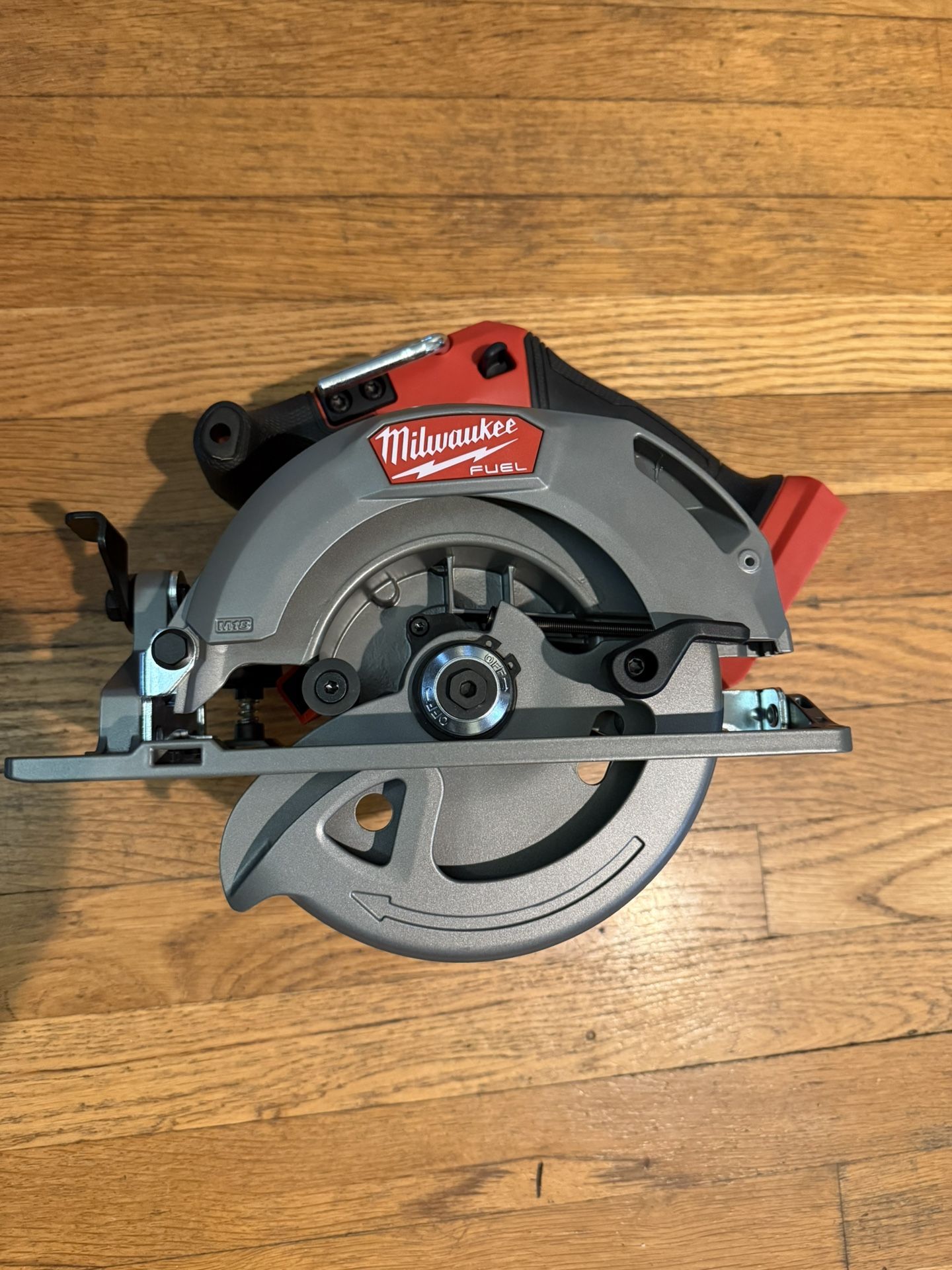 Milwaukee M18 Fuel Circular Saw
