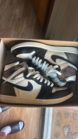 Jordan 1 mocha size 8