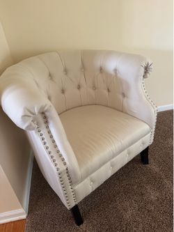 White fancy sofa/chair